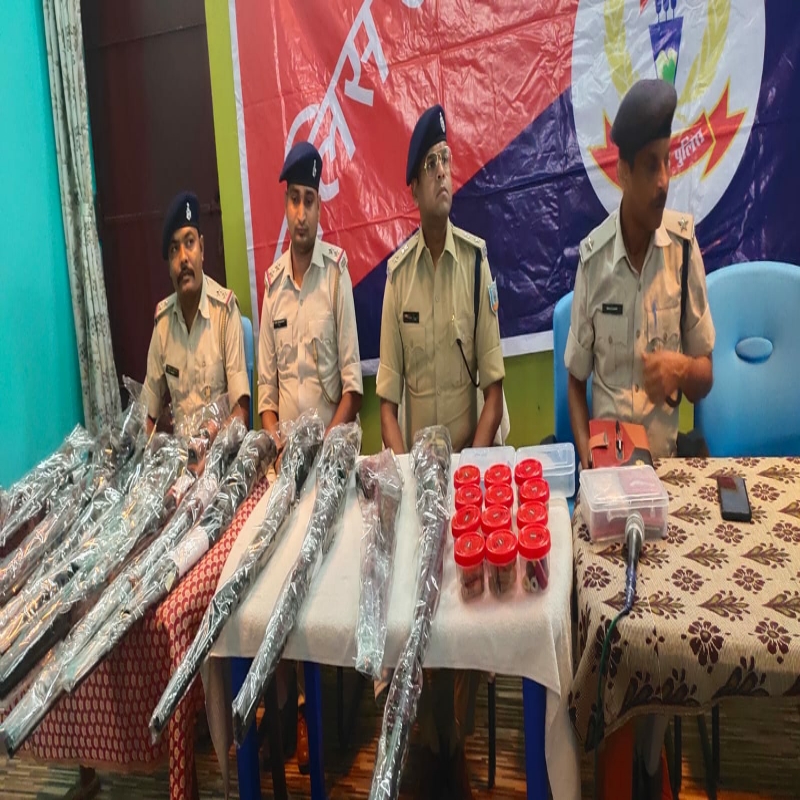 असली बंदूक, फर्जी लाईसेंस और सिक्युरिटी गार्ड की नौकरी का फर्जीबाड़ा